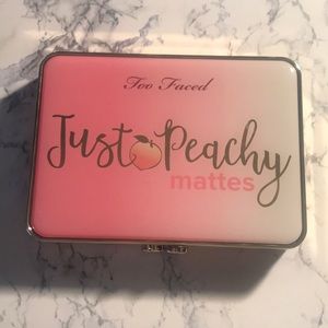 Too Faced Just Peachy Mattes eyeshadow palette